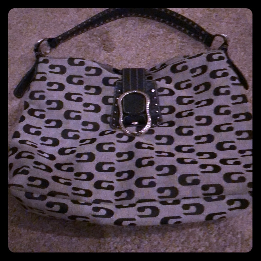 NWOT Guess travel bag